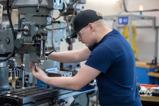 Dunwoody student engaged in hands-on technical work